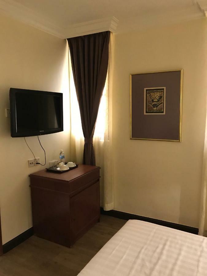 The Executive Hotel Lahad Datu Exterior foto